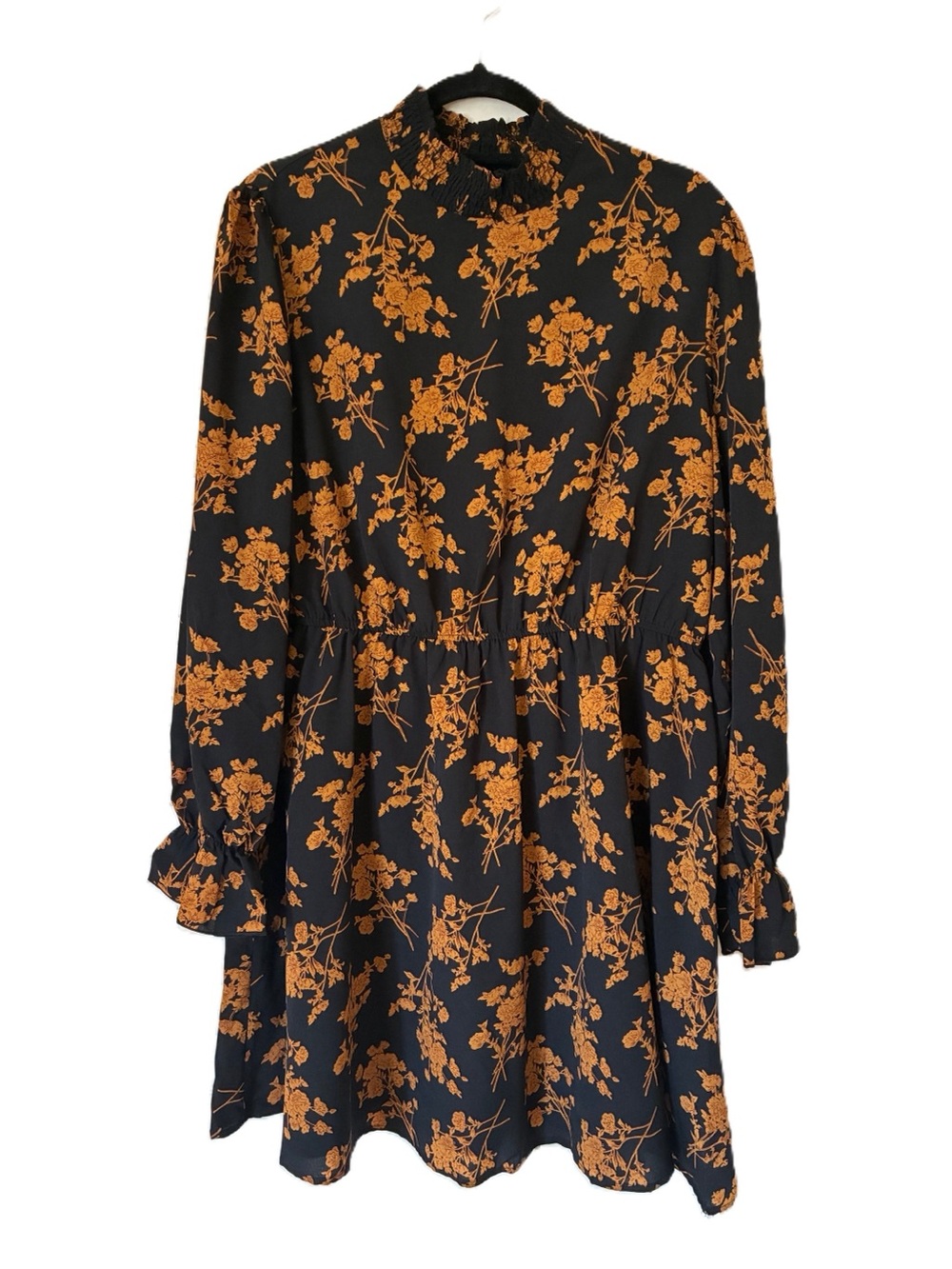✨NWT✨Cupshe Black Long-Sleeve Mock Neck Dress with Gold/Orange Floral Print - Picture 2 of 9
